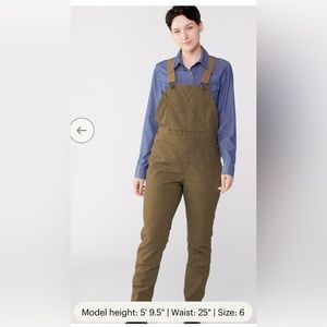 REI Co-op Trailsmith Overalls - Women's size 6. Olive Green.